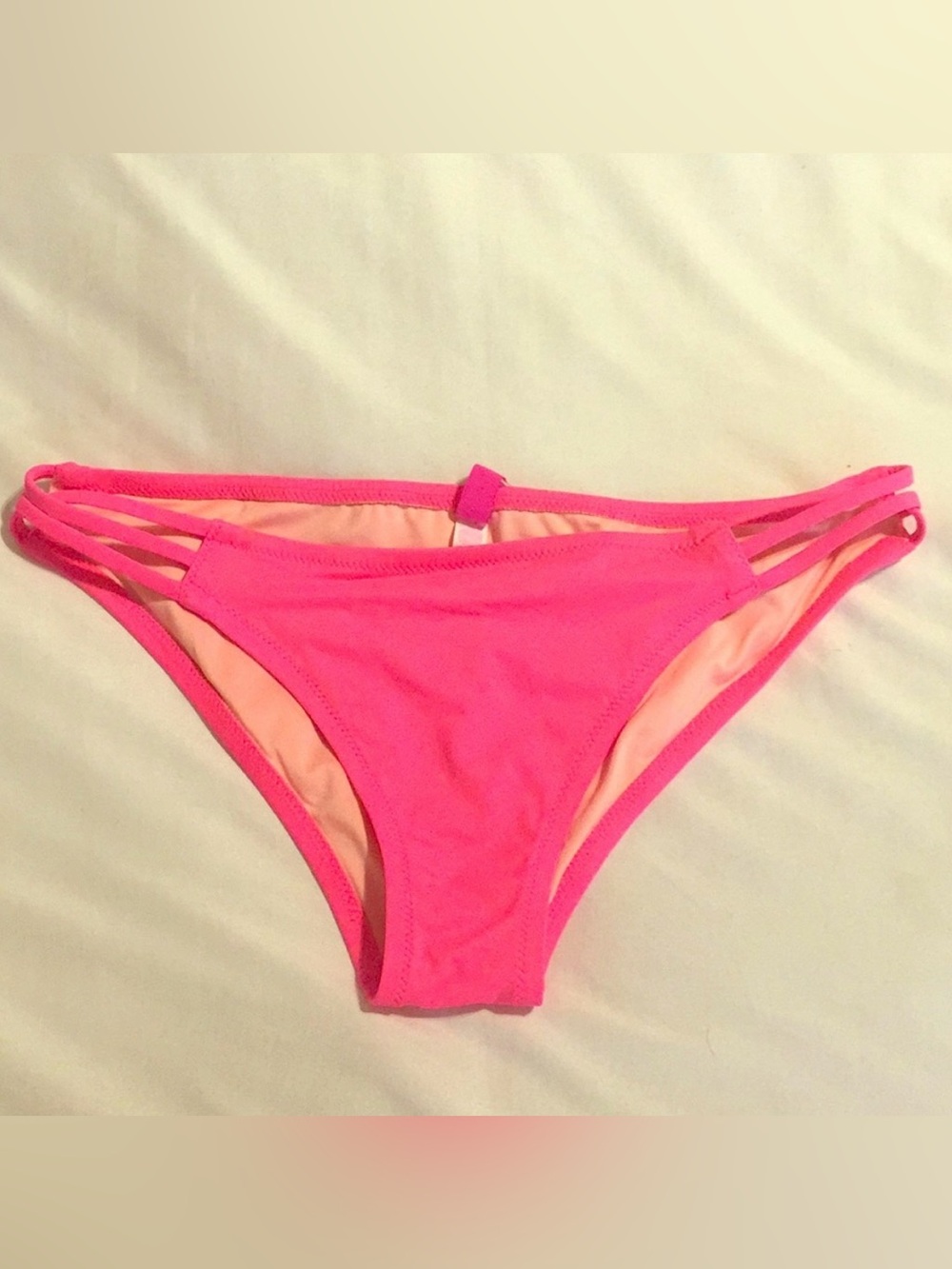 VICTORIA’S SECRET Swim Suit Bottoms HOT PINK LARGE